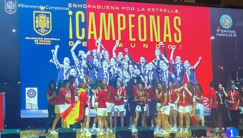 Campeonas del mundo de fútbol femenino image